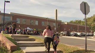 Montgomery County ‘Walk to School Day' Teaches Students Safety Tips | NBC4 Washington