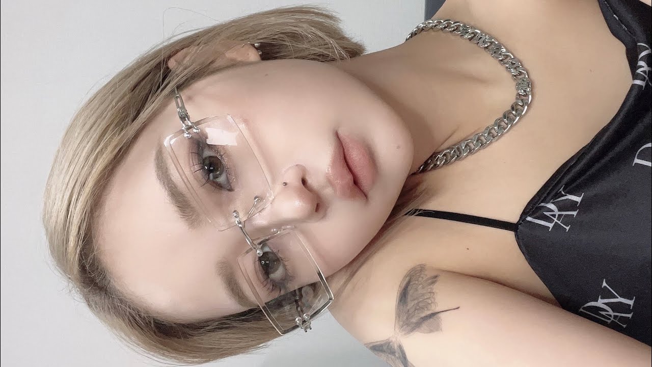 【秋メイク】色気ムンムンなヌーディーメイクはいかが🤎？