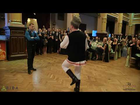 Duel dansant (Dance battle) Romania vs Irlanda