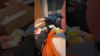 Massive thanks to collectorparcel for supplying me packs to do pack battles against some happy kids
