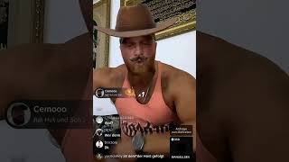 Tiktok MANUELLSEN WIRD LIVE BEDROHT VON HAMZA😱‼️ KRASS ABU TANGA