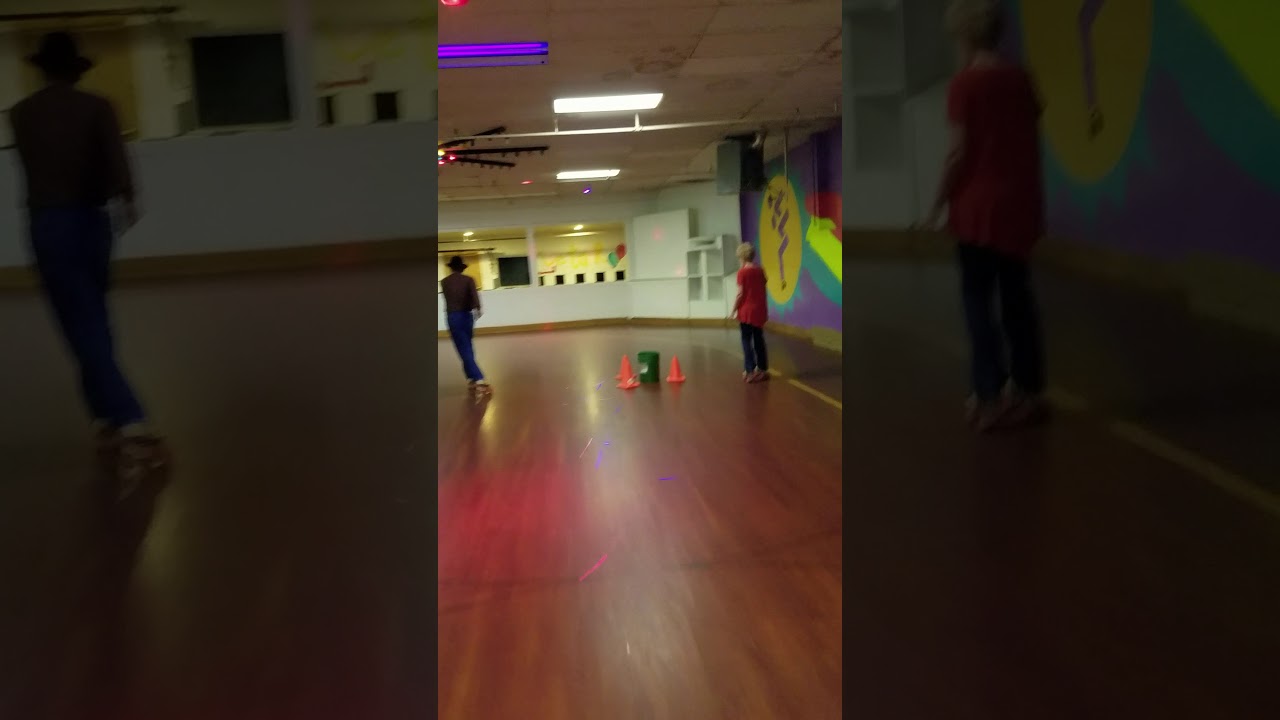 camera iphone 8 plus apk S and J skating