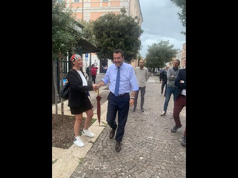 Salvini in Molise per i candidati della Lega bacchetta Toma: "In Molise qualcosa non ha funzionato"