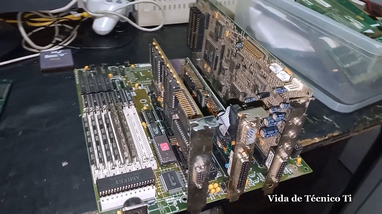 Como Esta Nascendo Um 486 DX 33 Mhz - YouTube