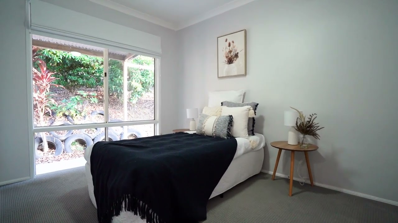 Village-Edge Acreage in the Noosa Hinterland