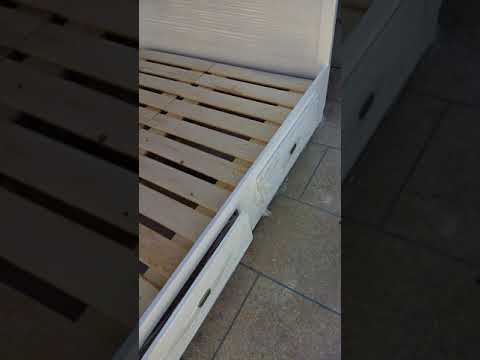 فيديو: سرير من خشب البلوط الصلب (45 صورة): نماذج خشبية على طراز 