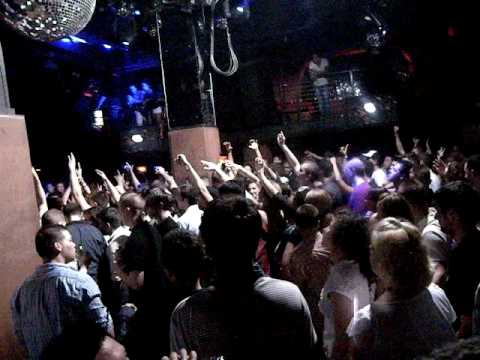 Watch Victor Dinaire & Bissen feat. Stephen Pickup - Run & Hide (Less Vocal Mix) on YouTube