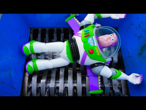 Shredder vs Buzz Lightyear from Toy Story Experiment