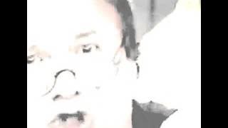 Isso é uma bichona kkkkkkkkkk