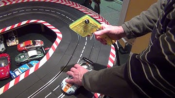 How do I Program a Carrera 132 and 124 slot car by  Cincyslots.com