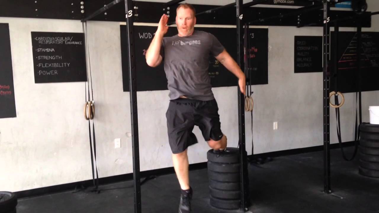 One Leg Split SIngle Leg Split Squat Jumps Spartan30 Challenge - YouTube