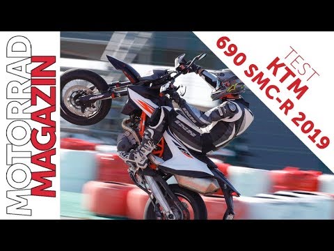 KTM SMC R Test - Wheelies mit Traktionskontrolle, Stoppies mit ABS. KTM SMC R Test - Wheelies mit Traktionskontrolle, Stoppies mit ABS.
