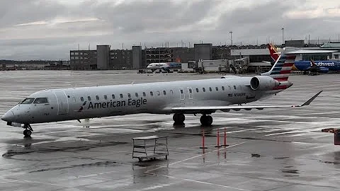 ECONOMY TRIP REPORT: American Airlines CRJ-900. Cincinnati (KCVG) to Charlotte (KCLT)