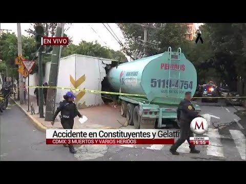 Pipa se lleva varios carros y se estrella contra casa en Constituyentes ...