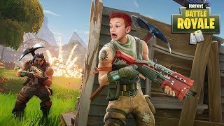 FORTNITE ПАПА НУБ первый раз играет Фортнайт Battle Royale