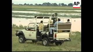 Botswana - Bill and Hillary Clinton on safari