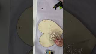 Dollar Tree DIY: Valentine heart stand #dollartreediy #valentinedecor #diy #crafts
