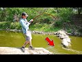 ONLY BIG FISH Live Beneath This DESTROYED DAM!!! (Incredible Find)