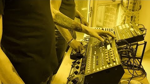 The Benz "Session"  (Dawless Setup - Analog Rytm, Analog Four, Korg Minilogue, Pioneer)