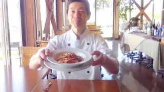 ハナビラタケと南信州野菜のおいしさ　フェットチーネ　はなびらたけと地元産野菜のトマトソース　南信州、手づくりのパスタ・ピッツァ sale e pepe(サレエペペ)　長野県飯田市