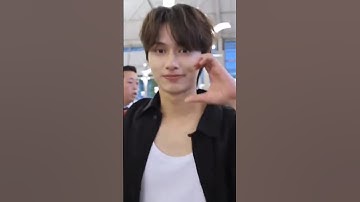 Safe skies, Junhui ✈️🇨🇳 #jun #junhui #wenjunhui #moonjunhui #seventeenjun #seventeen #svt #fyp