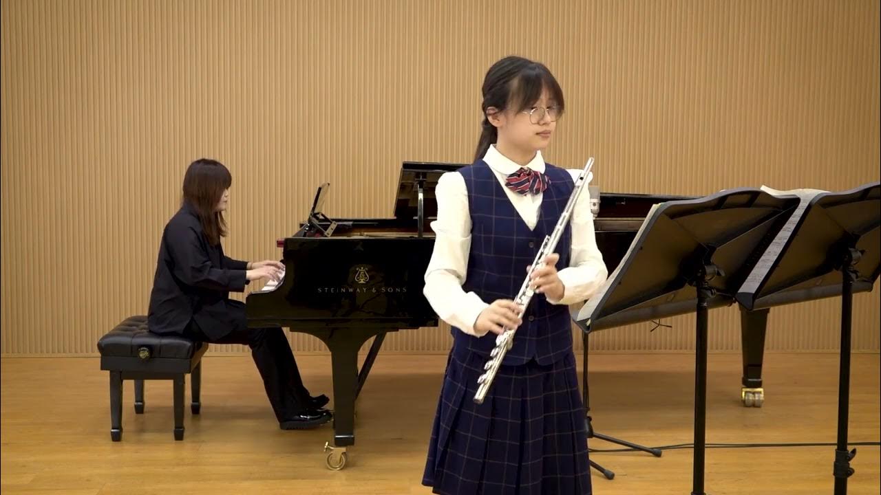 François Devienne Flute Concerto No.7 in E minor, 1st Mov. Chenxi Wang YouTube