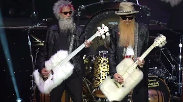 ZZ Top Live 2022 🡆 Legs 🡄 Sept 25 ⬘ The Woodlands, TX