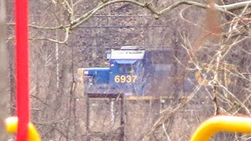 GP40-2 Slug Set Leads Slow CSX D748 through Moon, PA on the Pittsburgh Sub - 3/21/2020