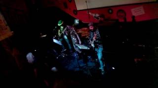 ХЬЮСТОН -  цунами (live in HARAT`s PUB Saratov)