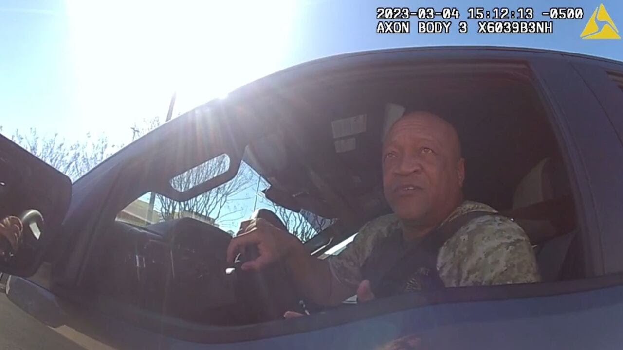 Lawsuit filed against Cobb County sheriff after fast food incident