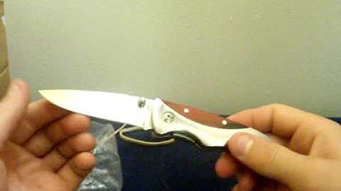 UNBOXING THE NEW COBY MP3 PLAYER