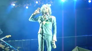 Flaming Lips After Space Oddity Talking to the Crowd Live in Memphis TN 05 07 2018