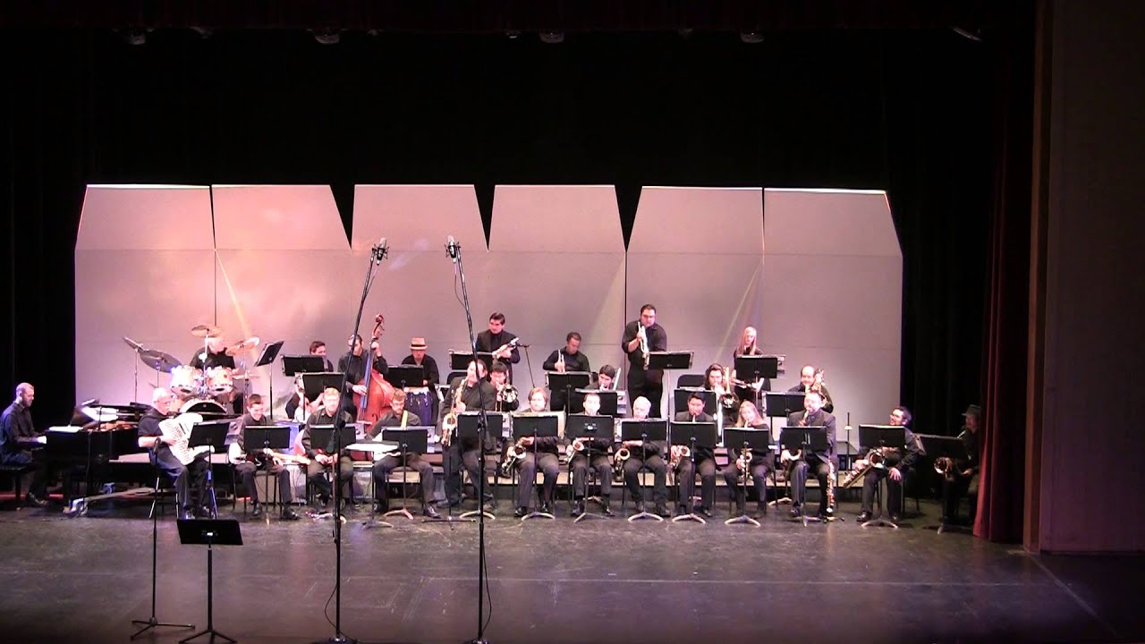 Assista a SCJB - 2013.03.12, Moanin' (Bobby Timmons, Arr. Quincy Jones) no YouTube Assista a SCJB - 2013.03.12, Moanin' (Bobby Timmons, Arr. Quincy Jones) no YouTube