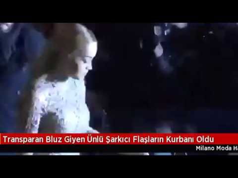 Transparan Bluz Giyen Ünlü Şarkıcı Flaşların Kurbanı Oldu