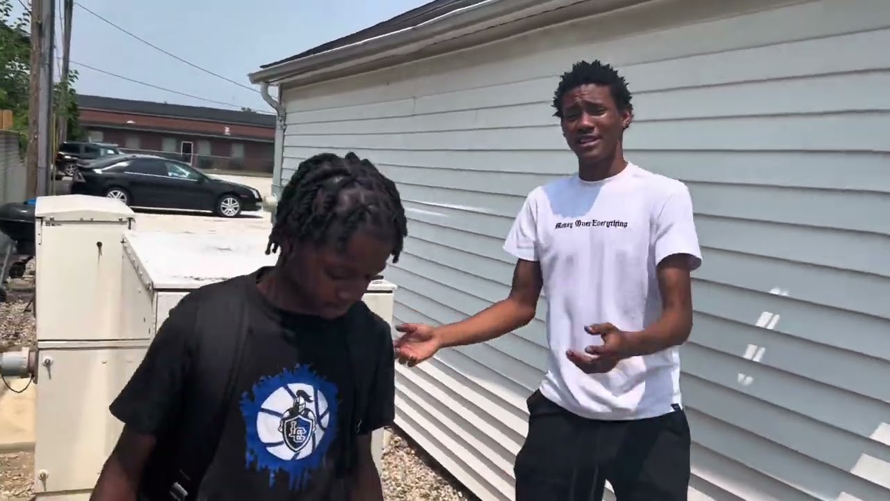 “NO SIMI” “TRENCHES” OFFICIAL VIDEO ft BIG B33