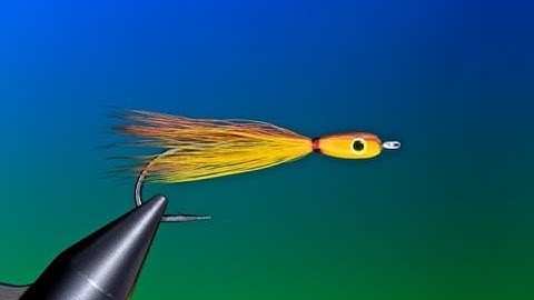 Tying the Thunder Creek bucktail streamer with Barry Ord Clarke