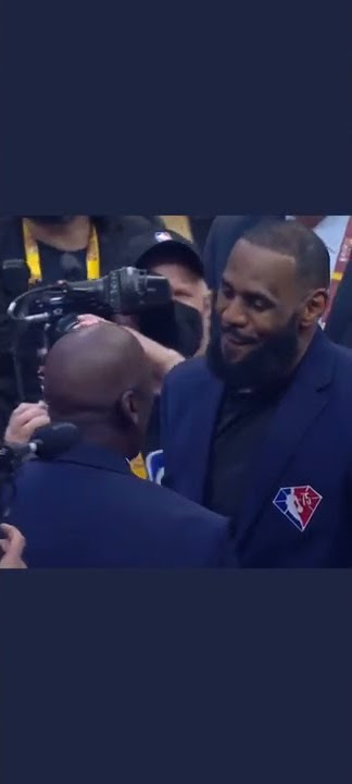 Epic Moment MJ & Bron embrace each other 💯🐐🐐