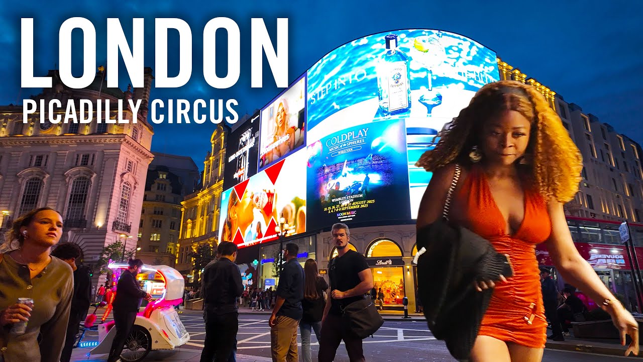 London Night Walk 4K – Leicester Sq | Covent Garden | Soho