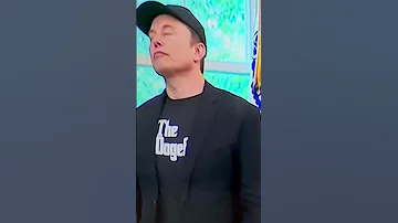 Bizarre Footage Of Musk During White House Farewell 