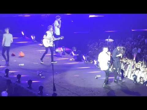 20 One Direction Girl Almighty OTRA Singapore 