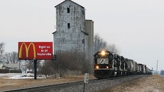 14 minutes of Pacing Norfolk Southern #6691 through Central Illinois 2-2-14