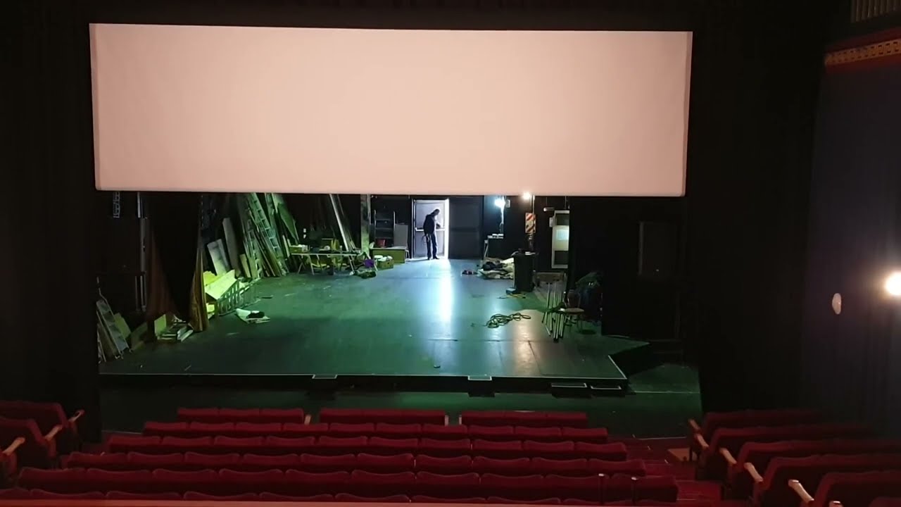 Motorised Cinema Screen