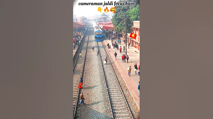 railway station #viralvideo #youtube #bakhtiyarpur #barh #trending video 2023 #viral #train - DayDayNews