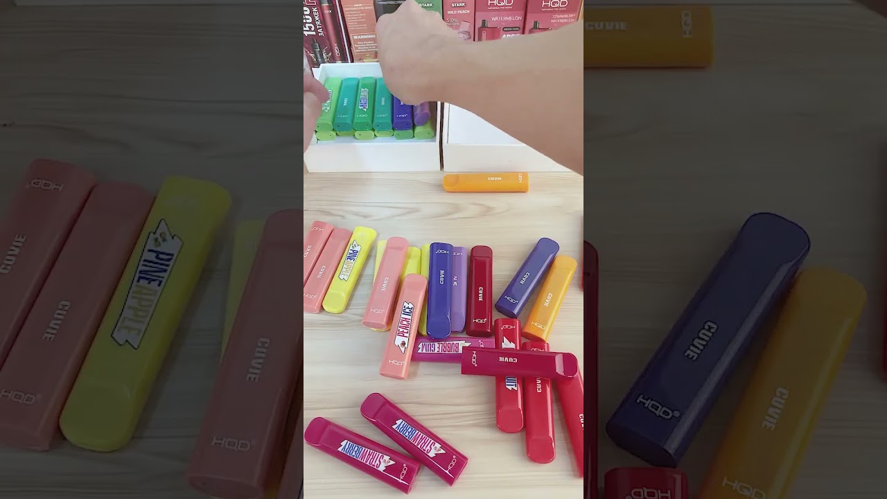 Direct Factory Supply Vape Device Smooth Tasteful Hqd Cuvie 300 Puffs E-Cigarrete for Europe Market