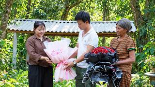 The CEO's thoughtfulness deeply moved the two women; how did he do it?
