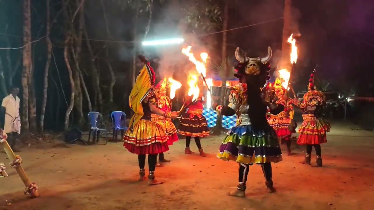 ಬೆಂಕಿನಾಥೇಶ್ವರ ಮೇಳ🥰ಮಹಿಮೆಯ ಮಂತ್ರದೇವತೆ🥰ಸಾರಮಣಿ ದೈವಗಳ ಪ್ರವೇಶ ಸ್ಥಳ:ಶ್ರೀ ಜಟ್ಟಿಗೇಶ್ವರ ದೇವಸ್ಥಾನ ಆವರ್ಸೆ.