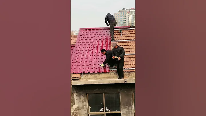 Roof tile sheet installation process- Goodtools and machinery make work easy