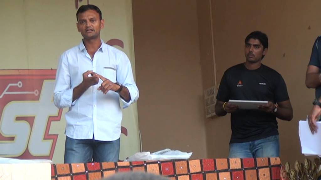 Somasetty Suresh & Hemang Badani Speaking at the Boost Chennai Champs Cup 2012 won by WGCA.