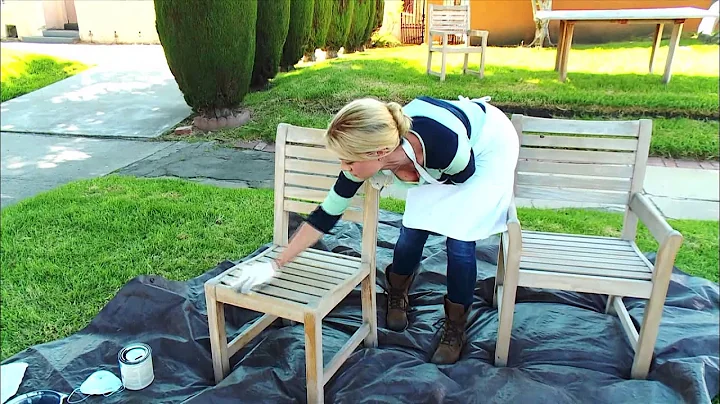 Reviving Outdoor Furniture | Design On A Dime | HG...