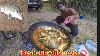 Curry fish & noodles in blanchisseuse / exploring over the bridge.